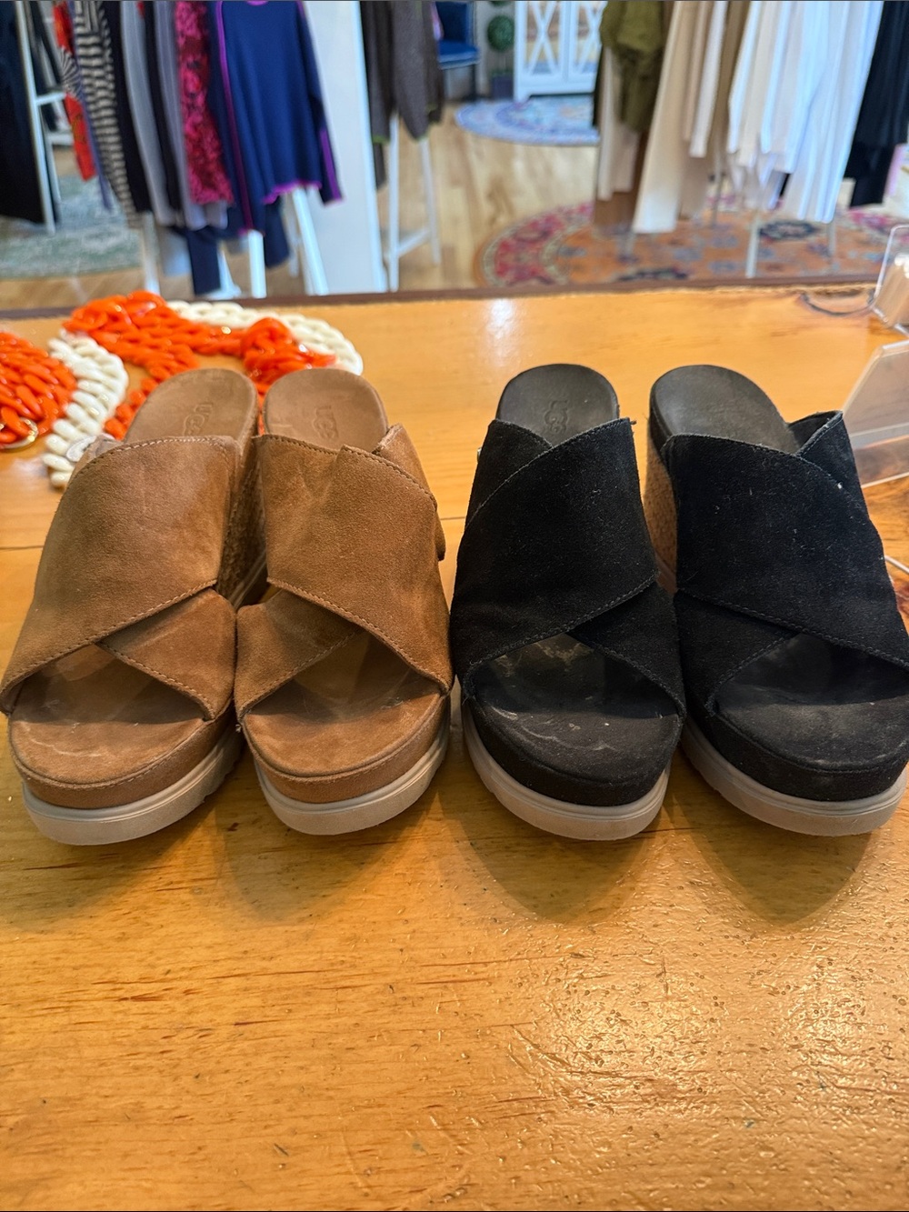 UGG Women’s Suede Crisscross Platform Slides - Black & Brown
